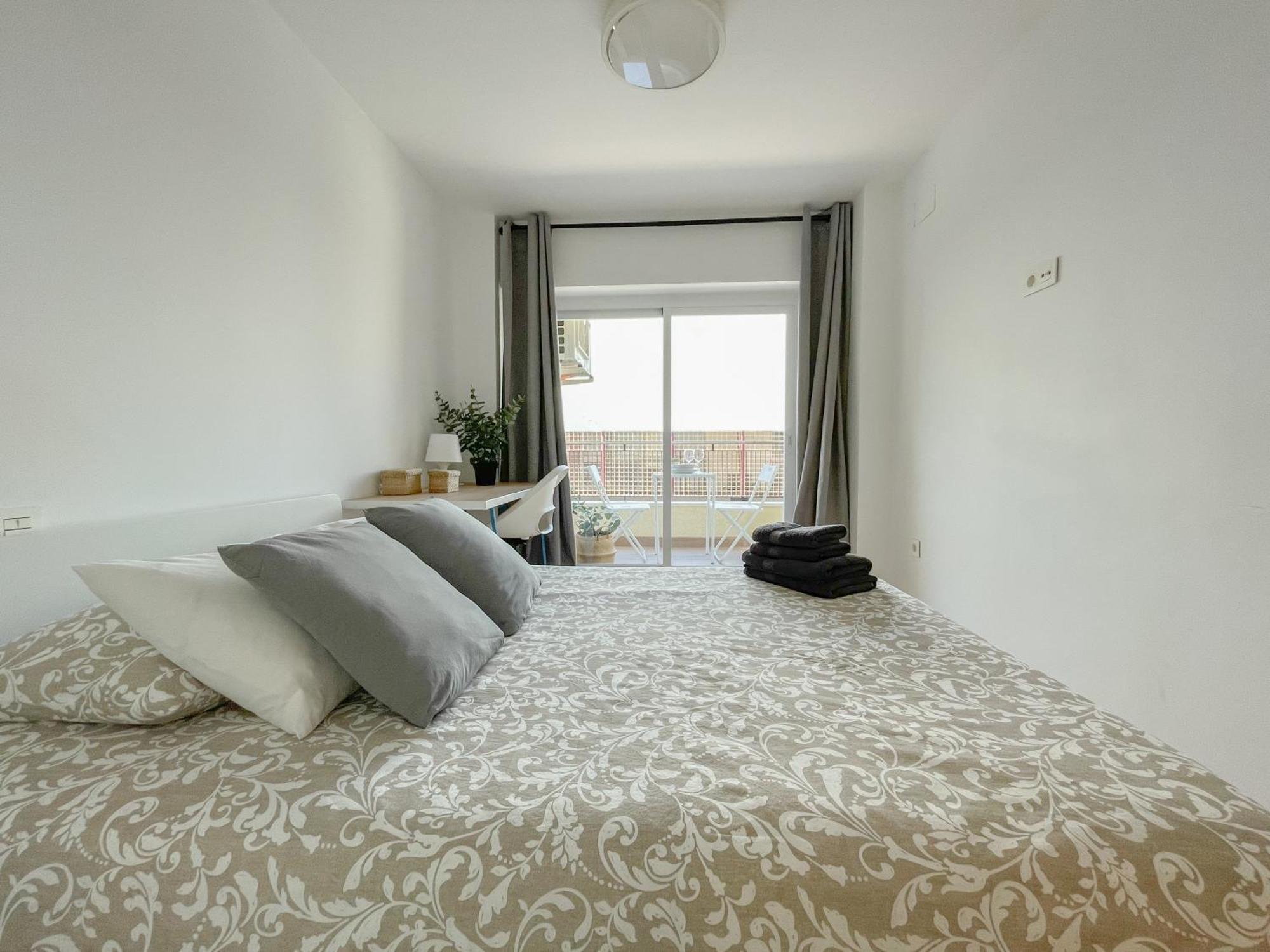 Moderno Apartamento Plz De La Merced Málaga Exteriör bild