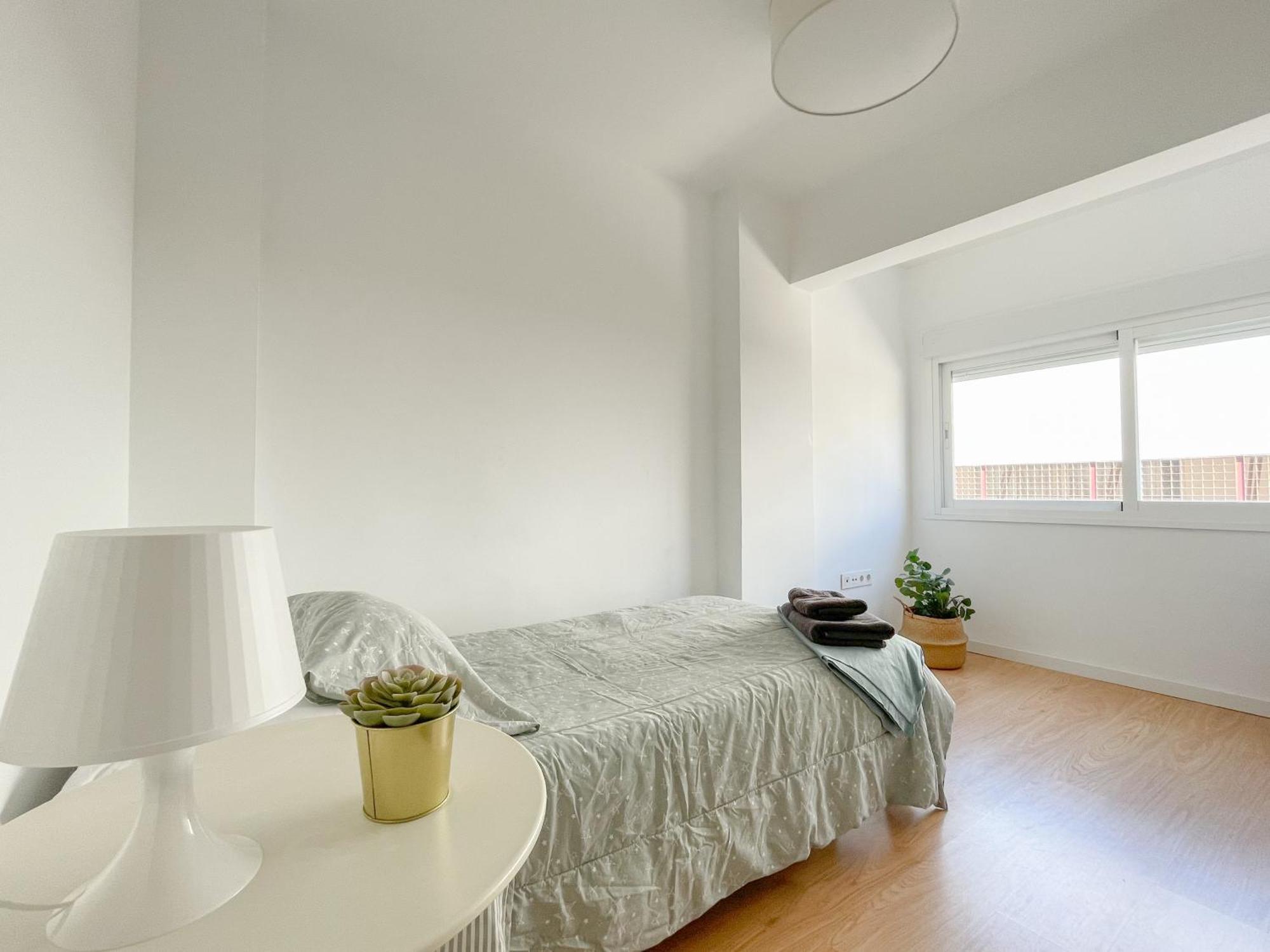 Moderno Apartamento Plz De La Merced Málaga Exteriör bild