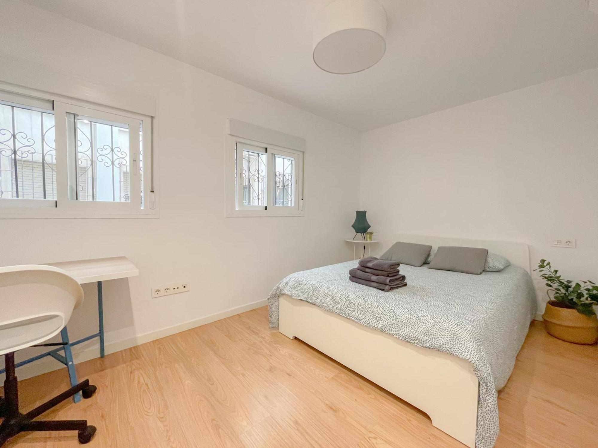 Moderno Apartamento Plz De La Merced Málaga Exteriör bild