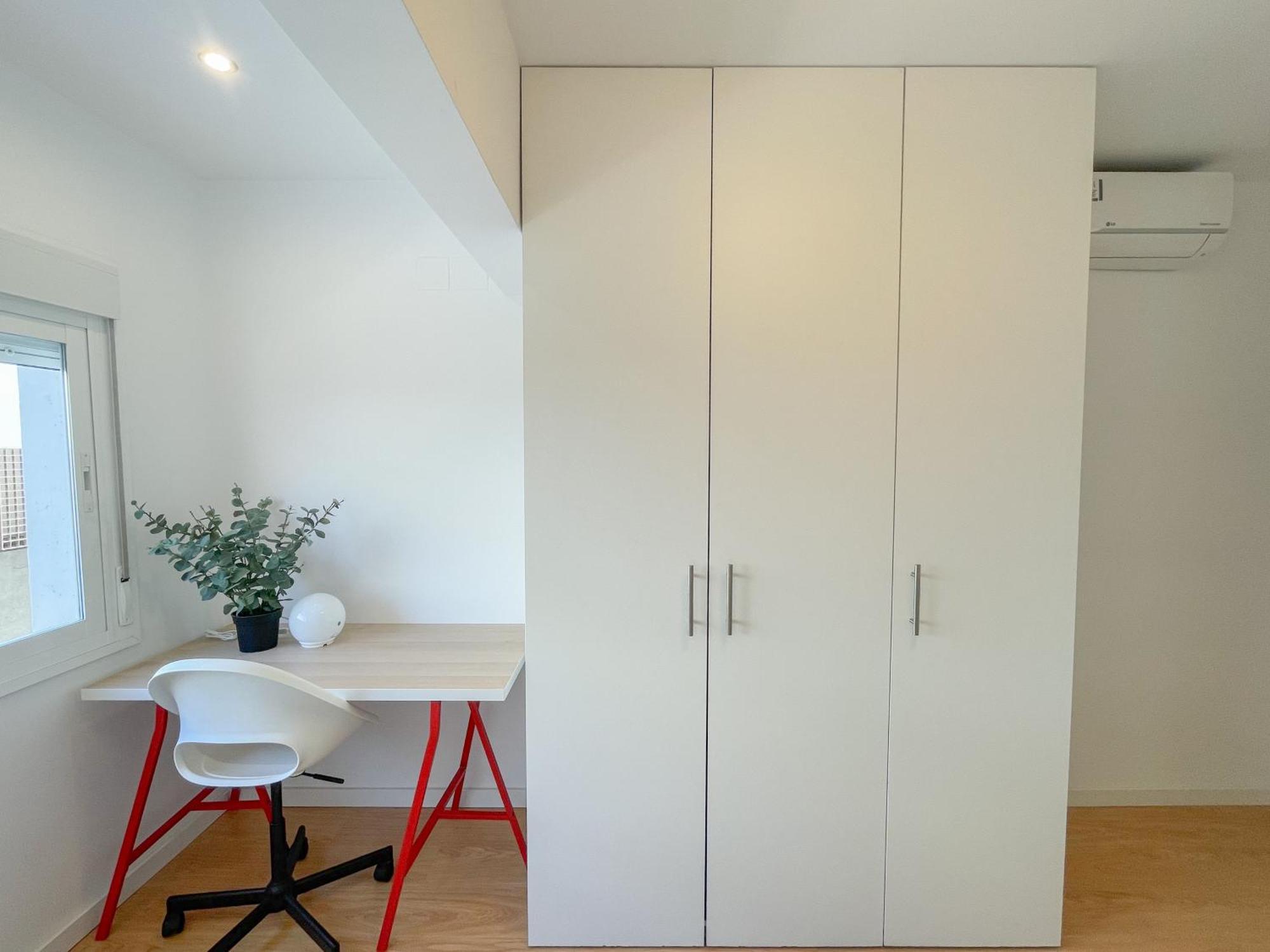 Moderno Apartamento Plz De La Merced Málaga Exteriör bild